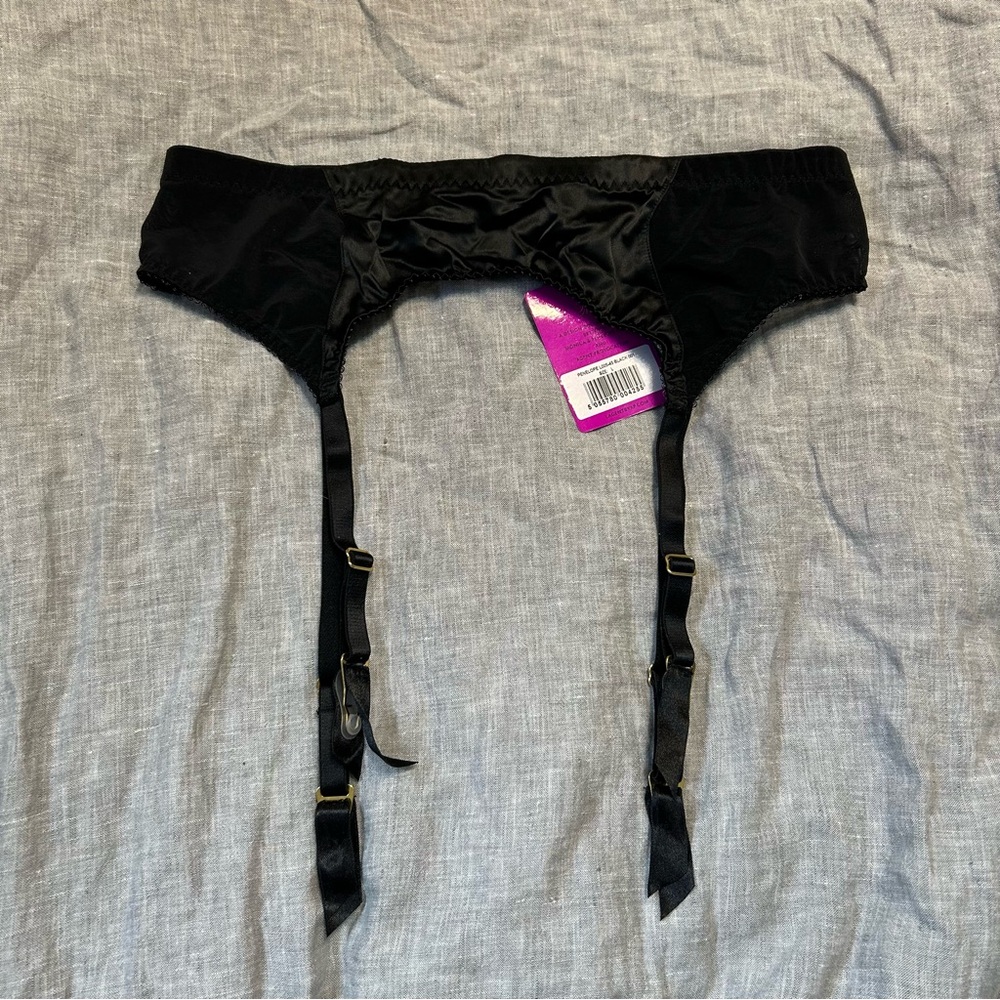 L'Agent Agent Provocateur Black Satin Mixed Media Garter Belt Large